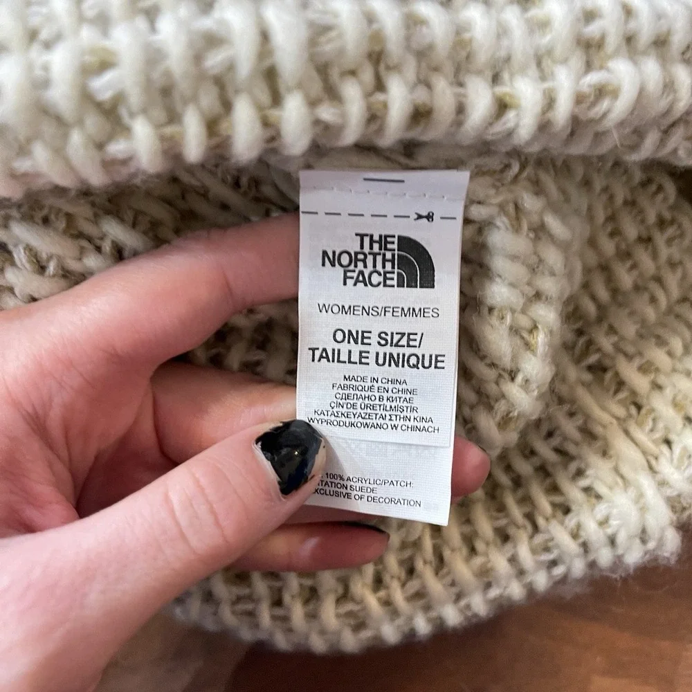 The North Face Wide Knit Infinity Scarf Cream Tan White‎ One Size